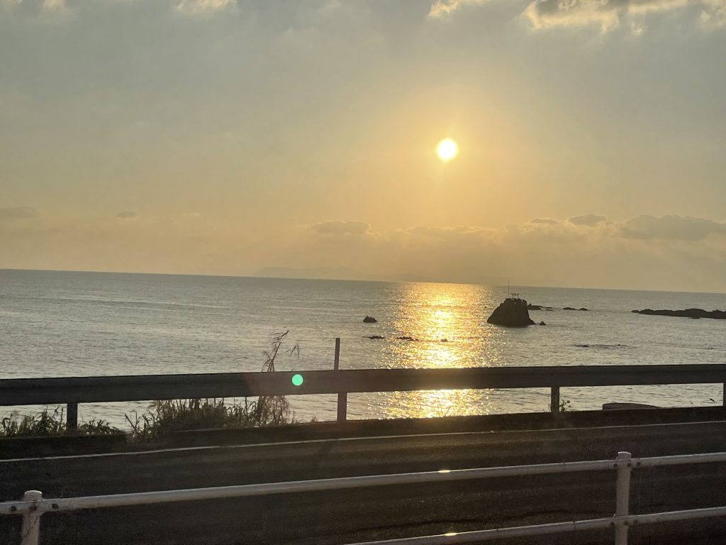肥薩おれんじ鉄道の夕日