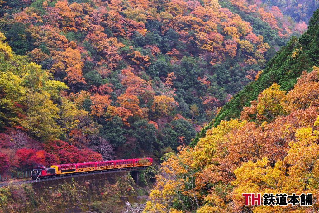 嵯峨野観光鉄道